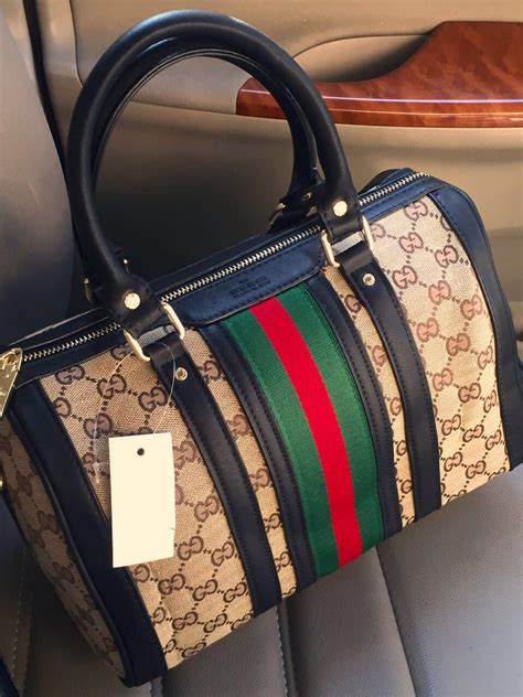 ladies handbag gucci|Gucci purse lowest price.